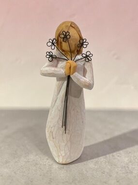 Willow Tree - Friendship Demdaco 2004 Susan Lordi